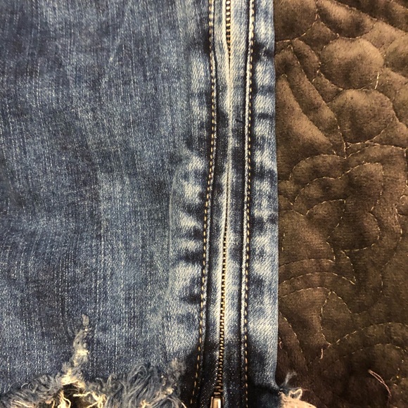 Silver Tuesday Jeans - Picture 3 of 5